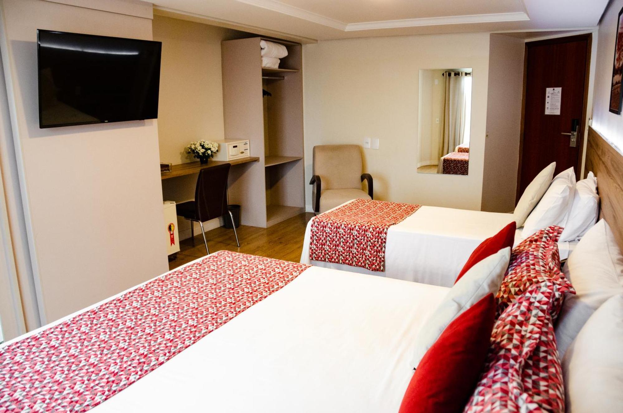 Hotel Ferraz بوسو أليغري المظهر الخارجي الصورة